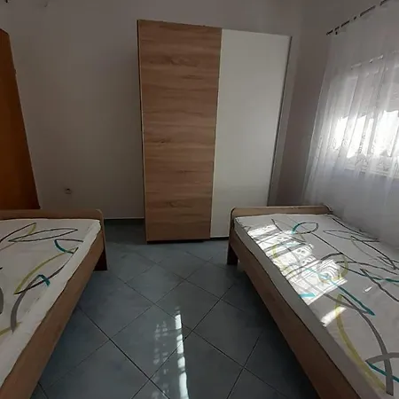 Apartment Apartman Terezija *